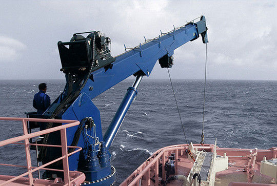 Heavy Duty 1-35T Marine Deck Crane Offshore Lifting Equipment 30m/Min