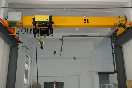 Euro Style Q235B  Single Girder Overhead Travelling Crane For Garage IP54