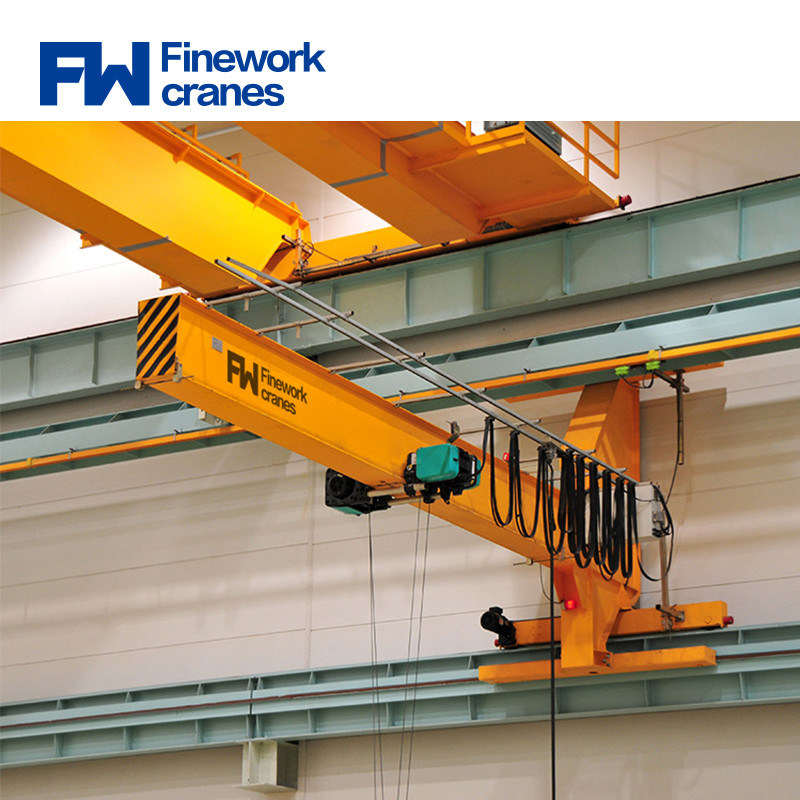 Free Standing Type lightweight 2 ton Slewing Jib Crane
